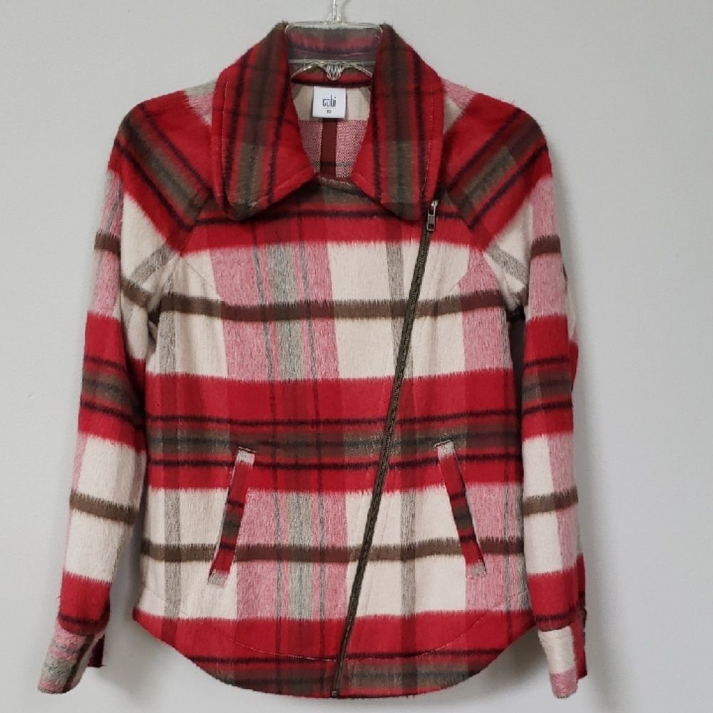 CAbi Shacket Womens XS Red Plaid Asymmetrical Zip Limited Edition Shelter Jacket